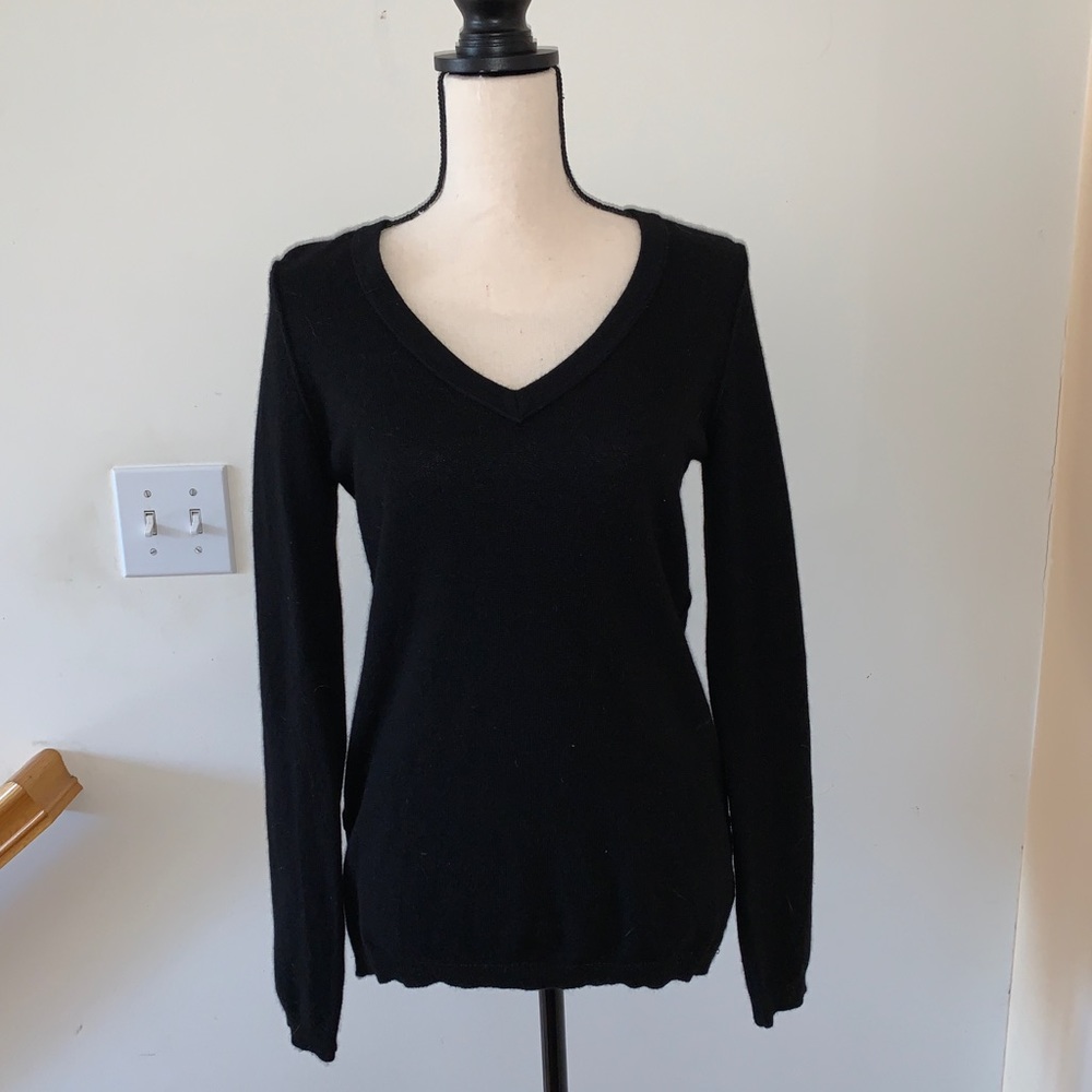 LOFT cashmere sweater